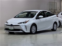 トヨタ プリウス S セーフティプラス2