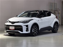 C-HR S GRスポーツ
