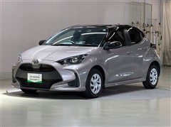 トヨタ ヤリス X