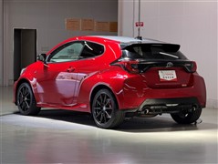 GRヤリス RZ ハイパフォーマンス