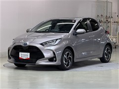 トヨタ ヤリス ハイブリッド Z