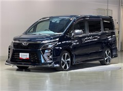 トヨタ ヴォクシー ZS キラメキ3