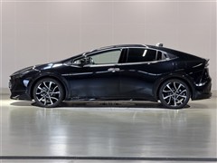 プリウスPHV Z