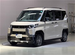 三菱 デリカミニ T プレミアム