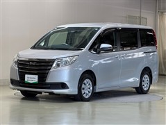 トヨタ ノア X クルマイスシヨウシャタイプ1