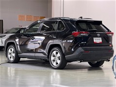 RAV4 ハイブリッドX