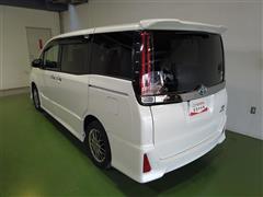 ノア ハイブリッド SI WXB2