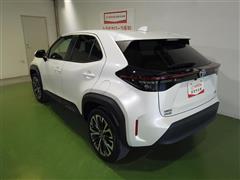 ヤリスクロス HV Z