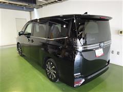 ヴォクシー ハイブリッド S-Z