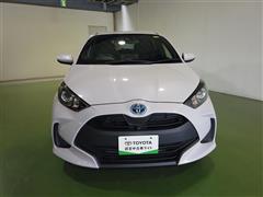 ヤリス ハイブリッド X