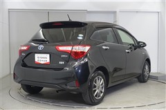 ヴィッツ HEV ジュエラ