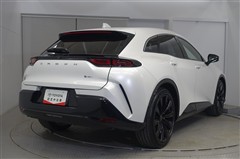 クラウン スポーツ Z