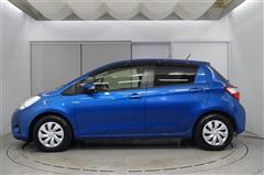 ヴィッツ F ジョシュセキリフトA