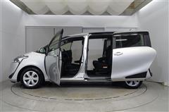 シエンタ ファンベース G