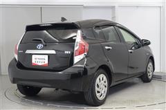 アクア S スタイルブラック