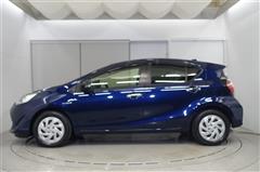 アクア S スタイルブラック