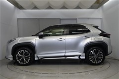 ヤリスクロス HEV Z