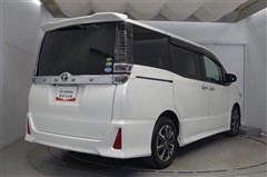 ヴォクシー ZS キラメキ