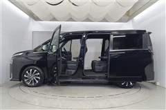 ヴォクシー HEV S-Z