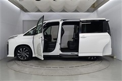 ヴォクシー HEV S-Z