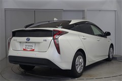 プリウス S セーフティプラス