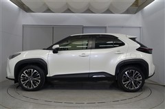 ヤリスクロス HEV Z