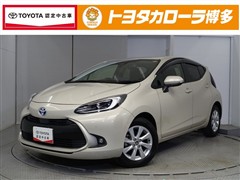 トヨタ　アクア Z