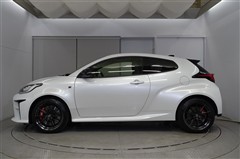 GRヤリス RZ ハイパフォーマンス