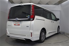 エスクァイア HEV GI