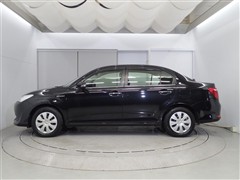 カローラアクシオ HEV G