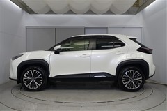 ヤリスクロス HEV Z