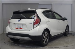 アクア X-アーバン ソリッド