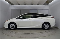 プリウス S セーフティプラス