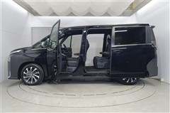 ヴォクシー HEV S-Z