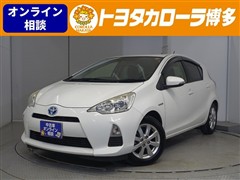 トヨタ　アクア G