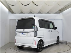 N-BOX カスタムG LターボHS