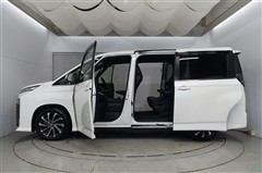 ヴォクシー HEV S-Z