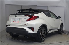 C-HR HEV S GRスポーツ