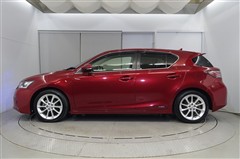 CT200h バージョンL