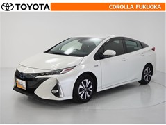トヨタ　プリウスPHV Sナビパッケ-ジ