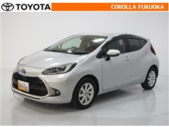 トヨタ　アクア Z