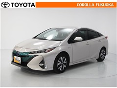 トヨタ プリウスPHV Sセーフティプラス