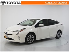 トヨタ　プリウス S ツーリングセレクション