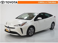 トヨタ プリウス S*