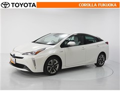 トヨタ　プリウス A ツーリングセレクション