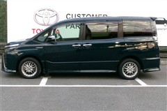 ヴォクシーHV ZS キラメキ