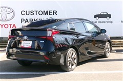 プリウス A ツーリングセレクション