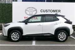 ヤリスクロス G