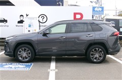 RAV4 ハイブリッドG