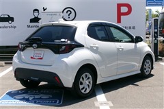 ヤリス G